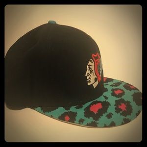 NHL Chicago Blackhawks New Era Aqua Pink Leopard
